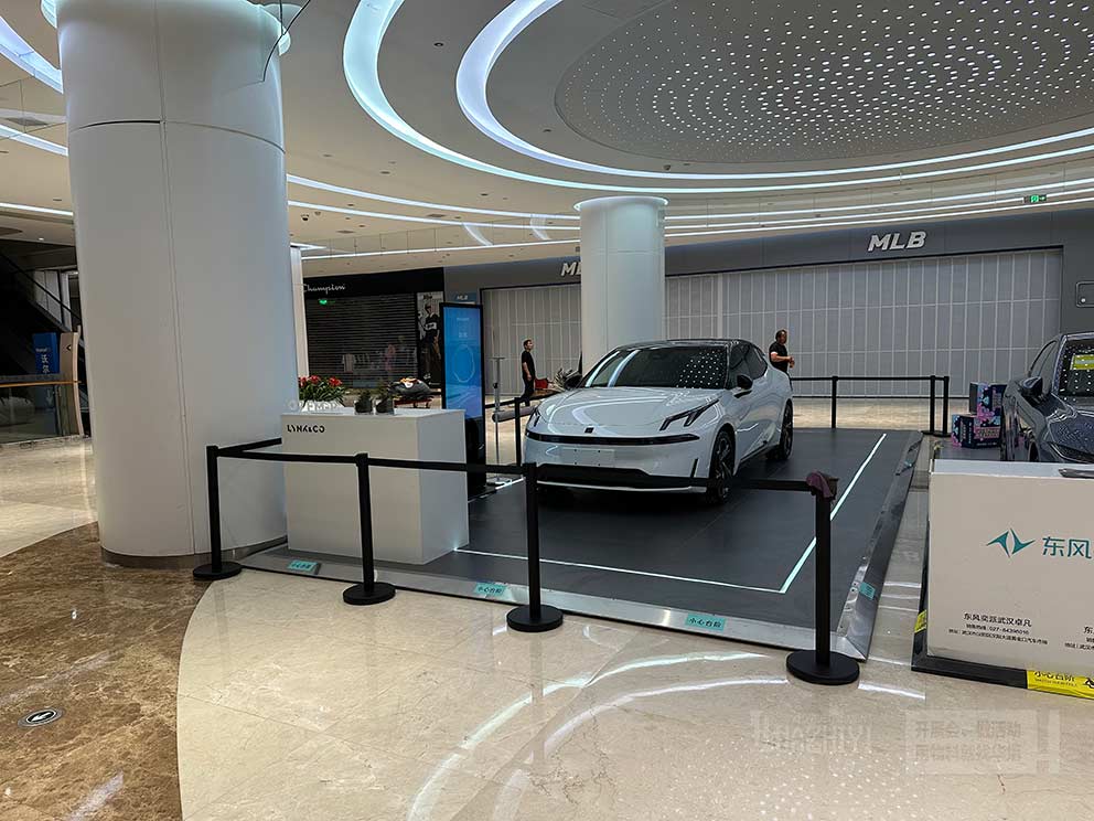 舞臺(tái)地臺(tái)租賃用在商場(chǎng)臨時(shí)車展很合適