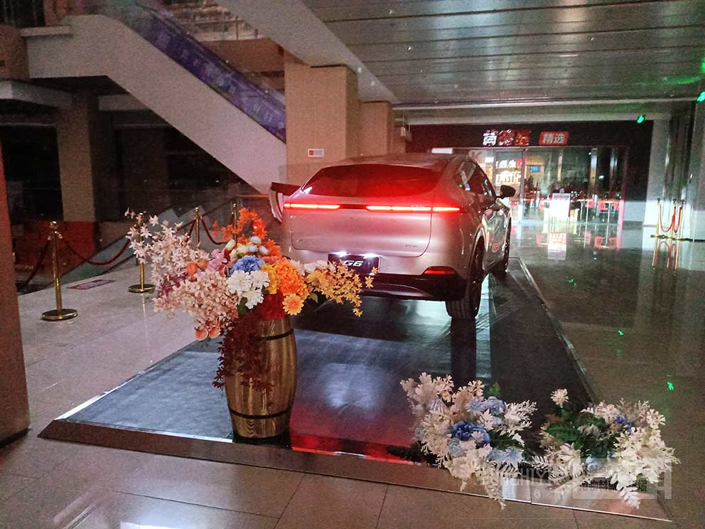 鄭州地臺租賃廠家提供商場臨時車展地臺