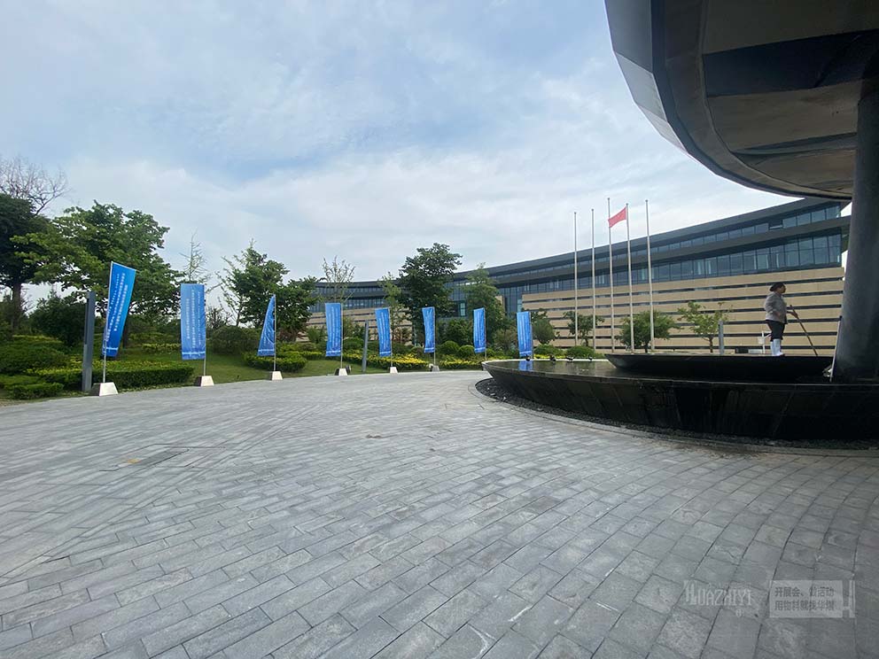 航空港區(qū)臨時會議使用華熠鄭州道旗出租
