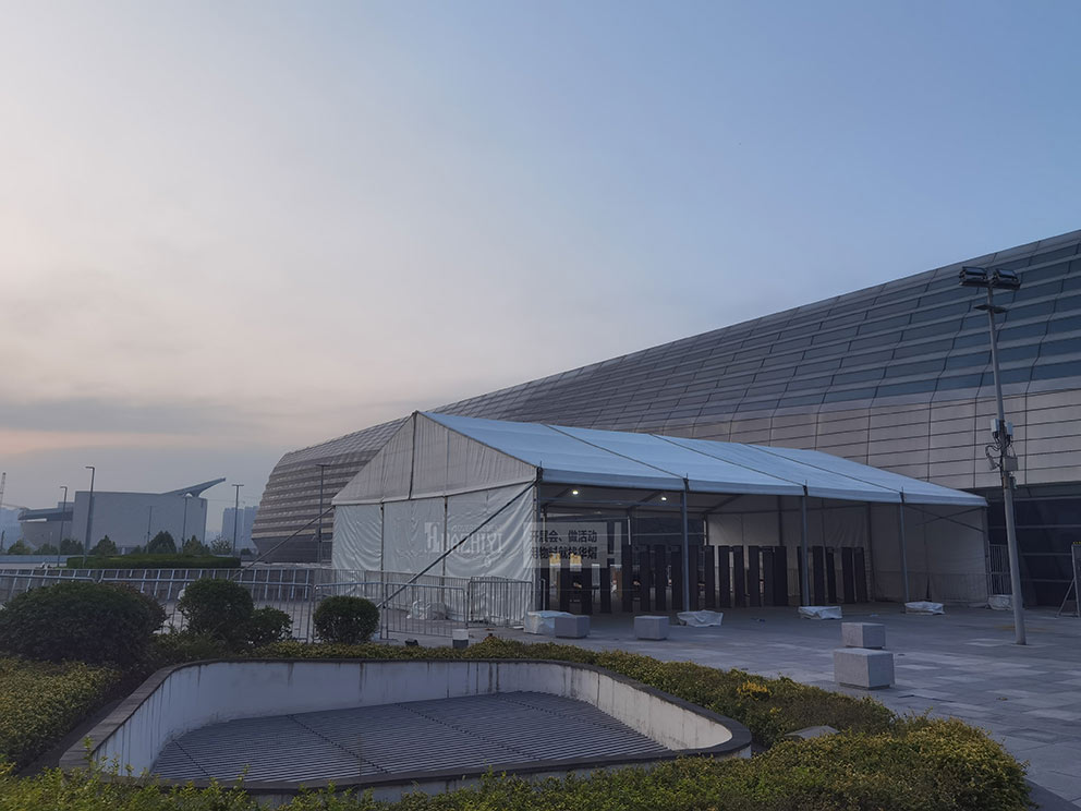 鄭州奧體林俊杰演唱會(huì)安檢篷房租賃已經(jīng)搭建完畢
